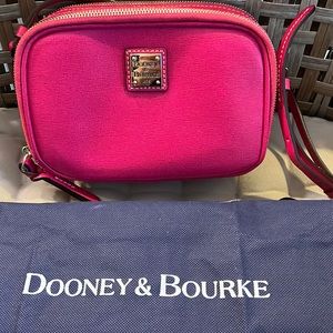 NWOT, D & B Saffiano Leather Sawyer Crossbody! This is beautiful and durable!